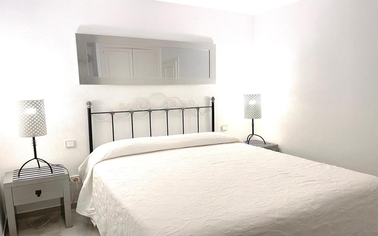 Apartaluz Marbella Costabella ,Satelite, Wifi, Pk Екстериор снимка